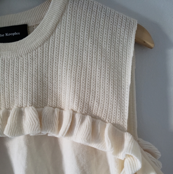 The Kooples Cold Shoulder Ruffle Merino Wool Knit flounce Sweater 3 cream large - Picture 6 of 15